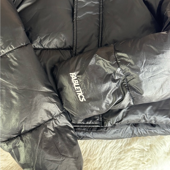 Fabletics Black Puffer Jacket - Picture 2 of 5